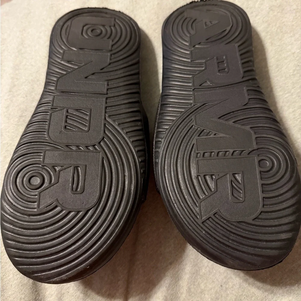 Under Armour Black Slides with White Logo - YOUTH - Picture 2 of 2